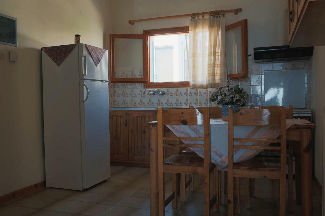 Seaview Self Catering Apartment - Helen No 1 Xiropigado Zewnętrze zdjęcie